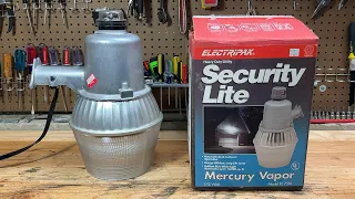 Electripak 175watt Mercury Vapor Security Area Light (1993)