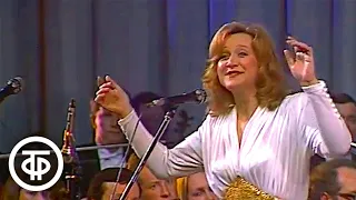 Маргарета Ивануш "Голуби с нашей улицы". Концерт советской песни (1986)