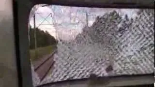 У ДР1А разбили oкно / A broken front window on a DR1A DMU