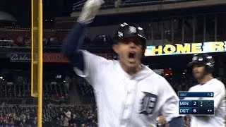 MIN@DET: Kinsler crushes a two-run homer to left