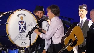 Paul McCartney signs bass drum of the Scotch College Melbourne Pipe Band at AAMI Park - 06-12-2017