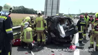 VU A3 - Pkw prallt gegen ein Einsatzfahrzeug der Feuerwehr