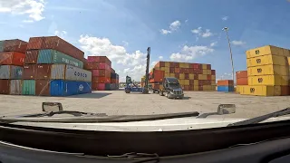 I Had To Deliver At A PORT!  I Had No Clue What To Do.  Trucking Life.