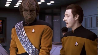 Data asks Worf about doubles