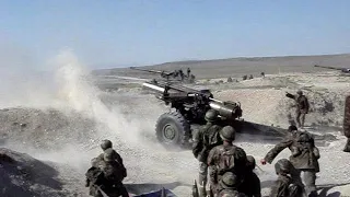 155 mm çekili obüs atışı