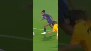 Geyse Ferreira crazy skills #womensoccer #footballshorts
