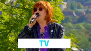 Maggie Reilly - Moonlight Shadow | Fernsehgarten on Tour 2022