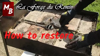 Restauration d'une vieille forge à charbon ! / how to restore old charcoal forge