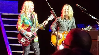 Styx + Nancy Wilson (Heart) "Barracuda" at The Venetian, Las Vegas NV 02-05-2022.