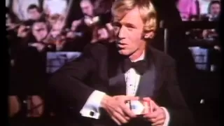 Winfield Red cigarettes with Paul Hogan (Australian ad, 1970's)