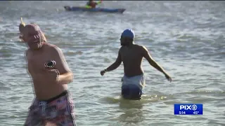 Hundreds take Coney Island Polar Bear plunge