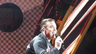 Robbie Williams - She's the one - 11.07.2017 - HDI Arena Hannover