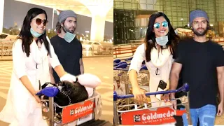 Lovers Rashmika Mandanna and Vijay Devarakonda Sweet Gesture with their Fans in Mumbai | Fav.Jodi