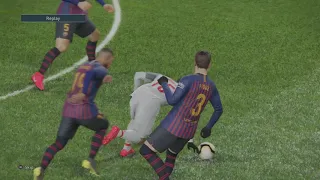 PES 2019 Barcelona VS Liverpool - PRO EVOLUTION SOCCER 2019 (PES19) - Xbox One S