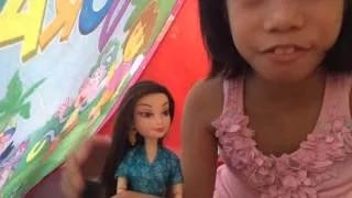 Disney Descendants LONNIE Doll Toy Review ©Hasbro