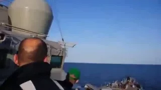 пара Су 24 над USS Дональд Кук Балтика 4,2016