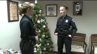 Cops save Christmas for Albuquerque family