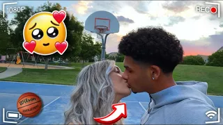 I SNUCK A KISS ON MY EX-GIRLFRIEND ! 🤭