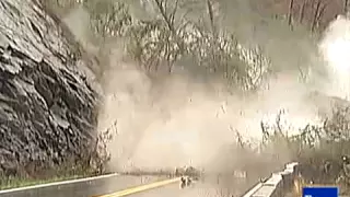 Incredible Rock Slide Caught on Tape