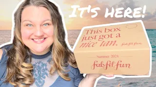 FabFitFun Summer 2024 Unboxing! Review and Try-On Plus a Coupon Code ☀️