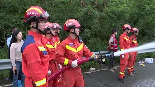 36 dead after highway collapses in China