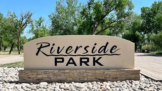 Riverside walk in the Park