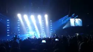 Beyoncé - "Dance for You" (live in Belgrade)