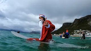 We Dressed as Santa and Went for a Surf!