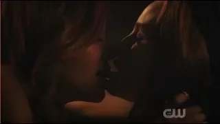 Cheryl and Toni | sex scene | [3x15]