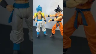 Y si hacemos un Gogeta… #dragonball #shorts #shfiguarts #goku #vegeta #gogeta #vegito