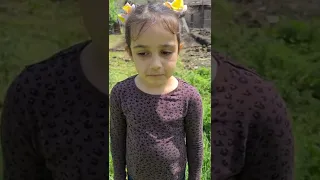 Children protect their sister! 😢😟😳 #shorts #damus #social #tiktok