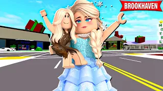 ORFÃ FOI ADOTADA PELA PRINCESA ELSA  EM BROOKHAVEN - FROZEN  HISTORINHA DE RP  ROBLOX