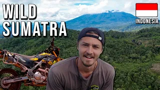 Traveling SUMATRA INDONESIA By MOTORBIKE [Episode 30]