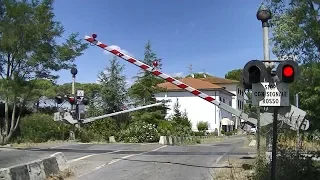 Spoorwegovergang Molin Nuovo (I) // Railroad crossing // Passaggio a livello