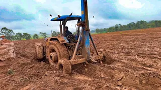 colheita com muita chuva ❕ mais deu tudo certo 🙏 "o agro não para" ... 🚀