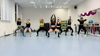 Zumba fitness Zin ViKi   NK   ПОПА КАК У КИМ уф уфф