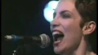 Annie Lennox WHY (live 07/03/92)