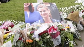 'Good Samaritan' Jo Cox remembered around country