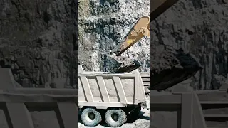 Sany Excavator Working #sany #video #tatatruck #bharatbenz #jcb #viral #youtubeshorts #status #tata