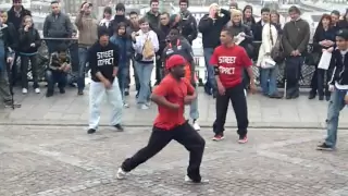 street impact breakdance à paris montmartre