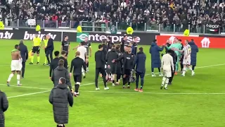 Great Angel Di Maria - Gives his shirt to a child after Juventus - Freiburg match