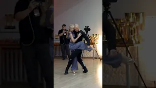 Street Tango Improvisation. Павел Собирай и Виктория Тестова. #tangonuevo #neotango #tango #dance