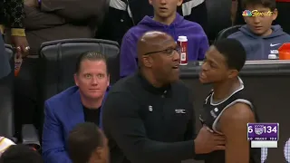 De'Aaron Fox seemingly upset after not receiving potential game-winning free throws | NBA on ESPN