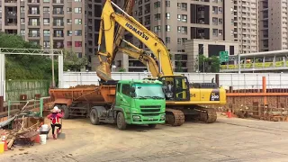 Taiwan2018/6/1 Komatsu PC-300-7 excavator