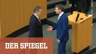 Kein Handschlag für Höcke: Bodo Ramelow zum Ministerpräsidenten gewählt | DER SPIEGEL