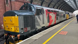 Caroline + Loram Class 37418 and 37901 departs Darlington on Lackenby to York