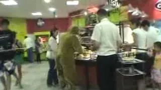 Кенгуру by REMI GAILLARD