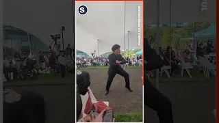 Son Performs Haka for Mom Obtaining Bachelor's Degree