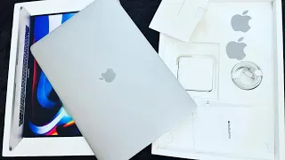 MacBook Pro (16-inch, 2019)Model: MVVK2Ram = 16GB,SSD = 1000GB - 1TB,