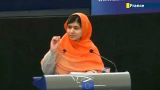 Malala receives EU's top human rights award: Pakistani schoolgirl activist given 2013 Sakharov Prize